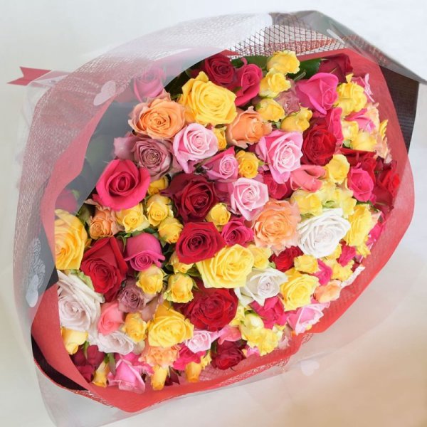 画像2: 108本のバラ花束 (2)